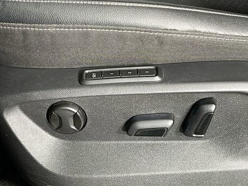 Used 2019 Volkswagen Atlas SEL AWD/4WD image 11