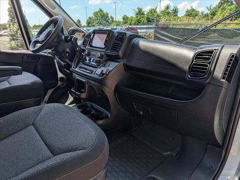 Used 2023 RAM ProMaster 2500 w/ Convenience Group FWD image 13