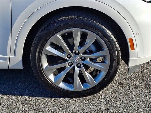 Certified 2023 Buick Envision Avenir image 10