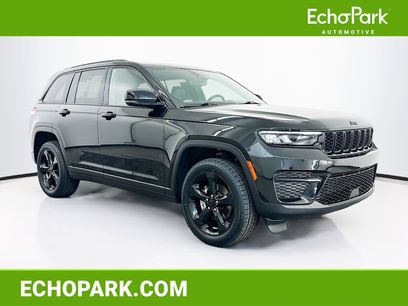 Used 2023 Jeep Grand Cherokee Altitude