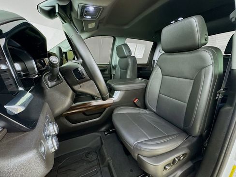 Used 2024 GMC Sierra 2500 SLT w/ SLT Convenience Package image 12