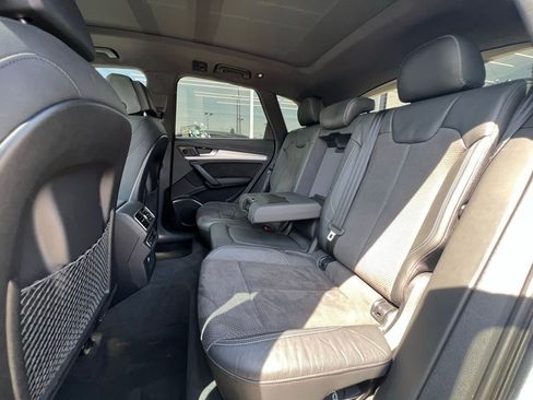 Used 2018 Audi SQ5 Premium Plus w/ Navigation Package image 20