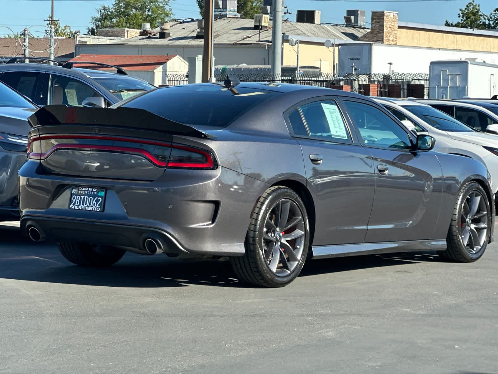 Used 2019 Dodge Charger Scat Pack RWD image 2