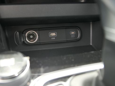 New 2025 Kia Seltos X-Line image 20