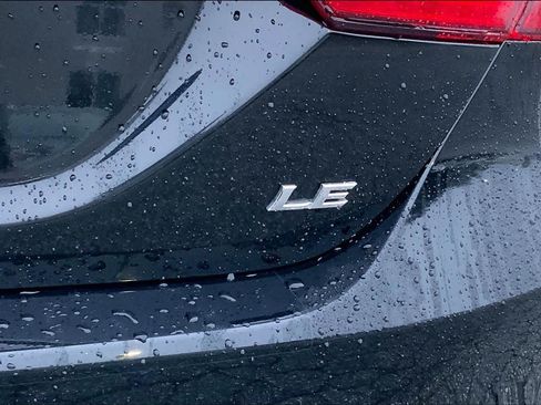 Used 2024 Toyota Camry LE FWD image 10
