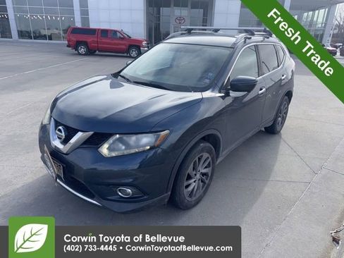 Used 2016 Nissan Rogue SL image 5