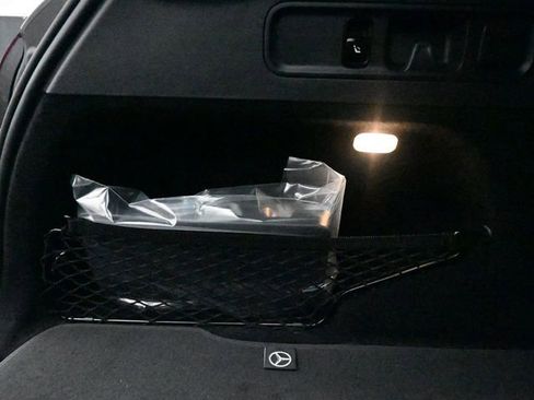 Used 2026 Mercedes-Benz GLC 300 image 26