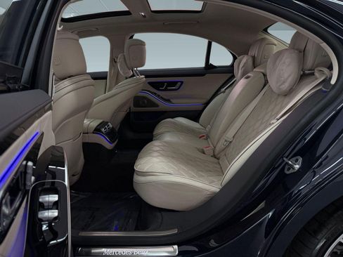Certified 2022 Mercedes-Benz S 580 4MATIC Sedan image 12