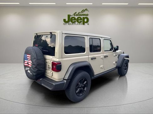Used 2022 Jeep Wrangler Unlimited Sport AWD/4WD image 12