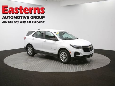 Used 2024 Chevrolet Equinox LS image 45