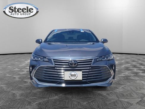 Used 2022 Toyota Avalon XLE FWD image 14