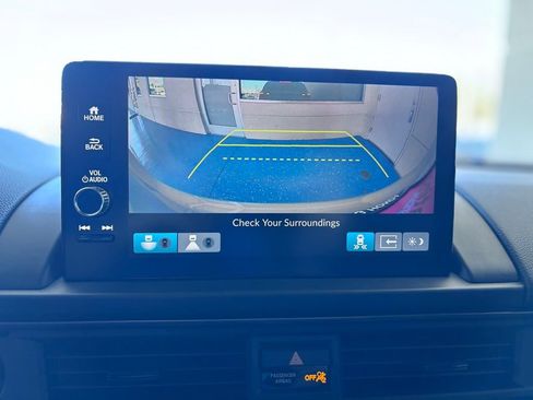 Certified 2025 Honda Pilot TrailSport image 29