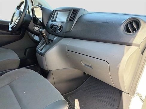 Used 2021 Nissan NV200 S image 22