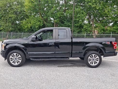 Used 2018 Ford F150 XL w/ Equipment Group 101A Mid AWD/4WD image 6
