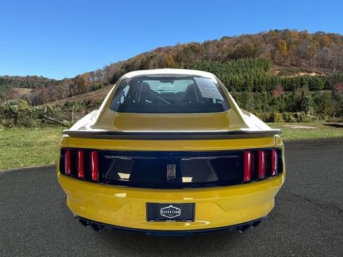 Used 2017 Ford Mustang Shelby GT350 image 6