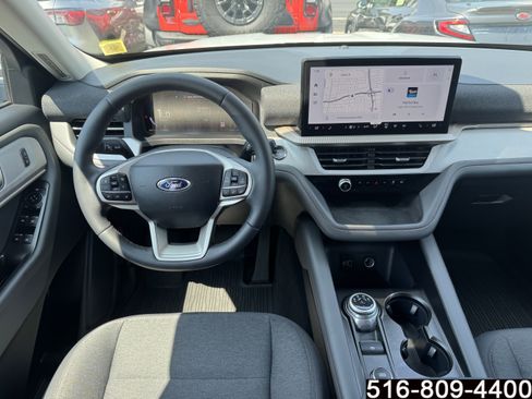Used 2026 Ford Explorer Active AWD/4WD image 13