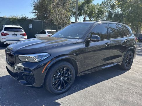 Used 2022 BMW X5 xDrive40i w/ M Sport Package image 7