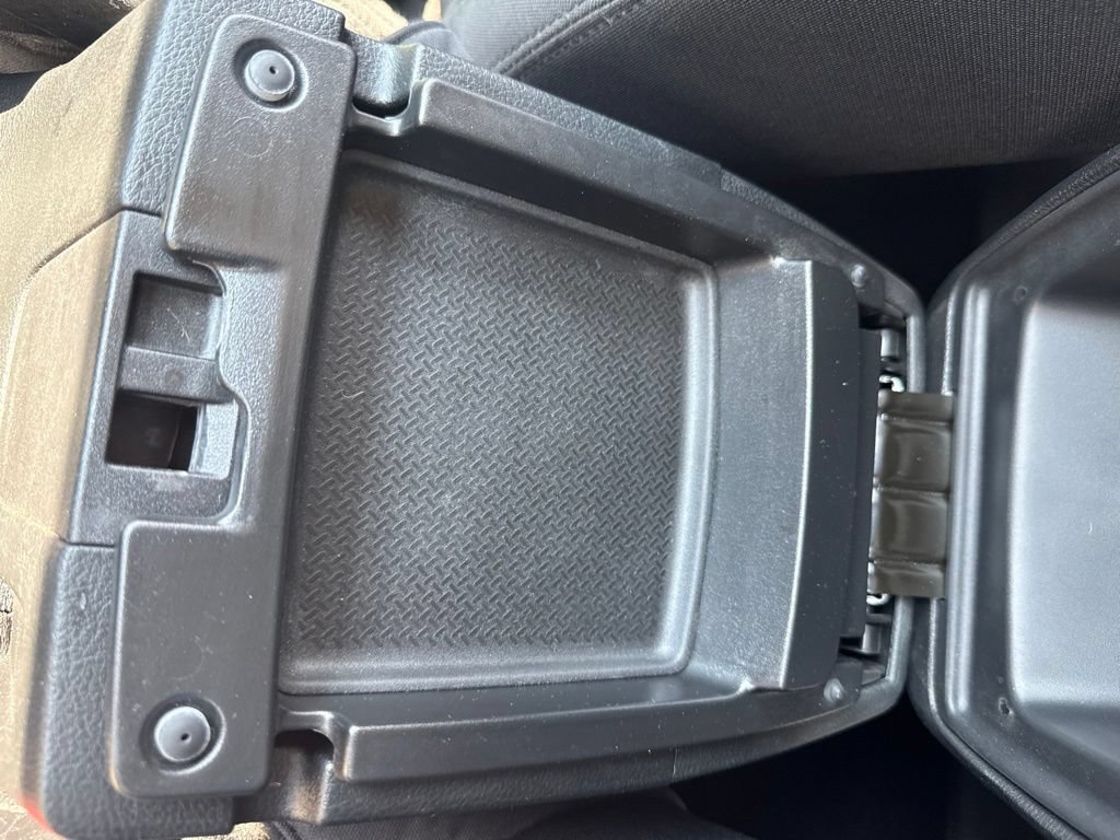Used 2018 Jeep Wrangler Sport AWD/4WD image 18