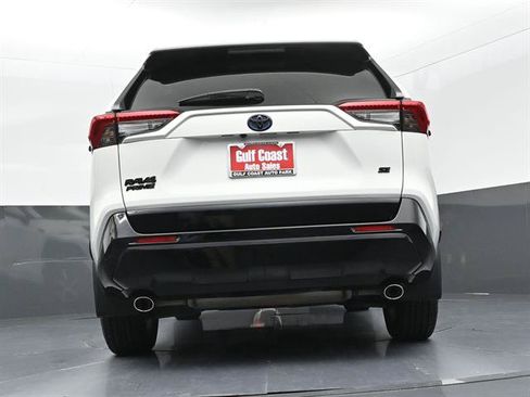 Used 2024 Toyota RAV4 SE w/ Weather & Moonroof Package AWD/4WD image 36