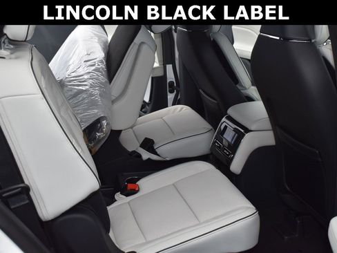 New 2026 Lincoln Aviator Black Label w/ Dynamic Handling Package image 14