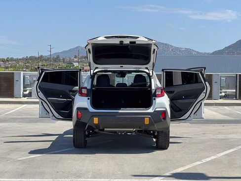 Certified 2026 Subaru Crosstrek 2.5i Wilderness w/ Crosstrek Mirror Package AWD/4WD image 27