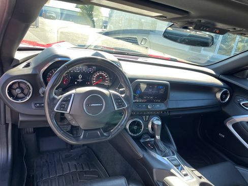 Used 2019 Chevrolet Camaro LT RWD image 12