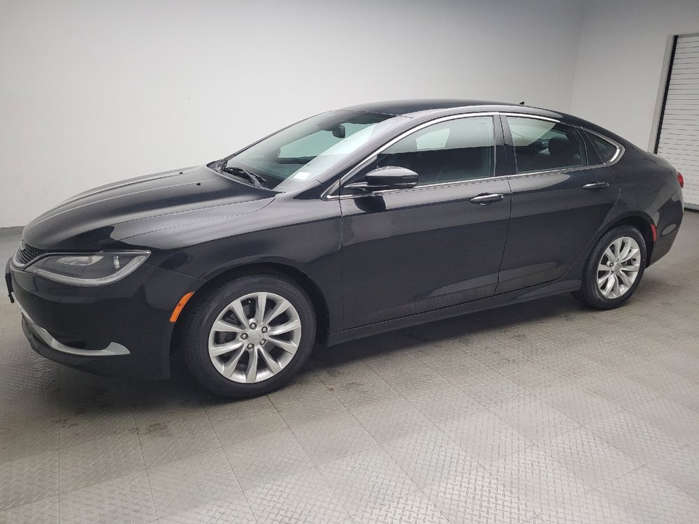 Used 2015 Chrysler 200 C w/ Navigation & Sound Group I FWD image 2