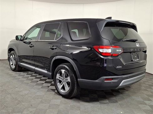 Used 2023 Honda Pilot EX-L image 7