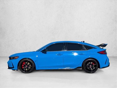 Used 2023 Honda Civic Type R image 9
