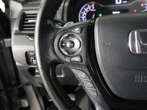 Used 2018 Honda Pilot Elite image 44