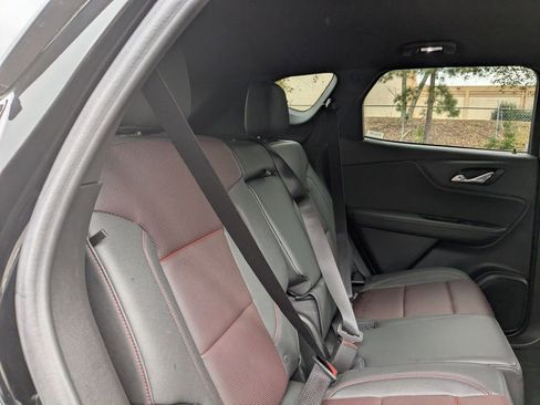 Used 2025 Chevrolet Blazer RS image 30