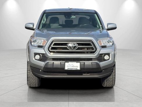 Used 2023 Toyota Tacoma SR5 w/ Technology Package image 10