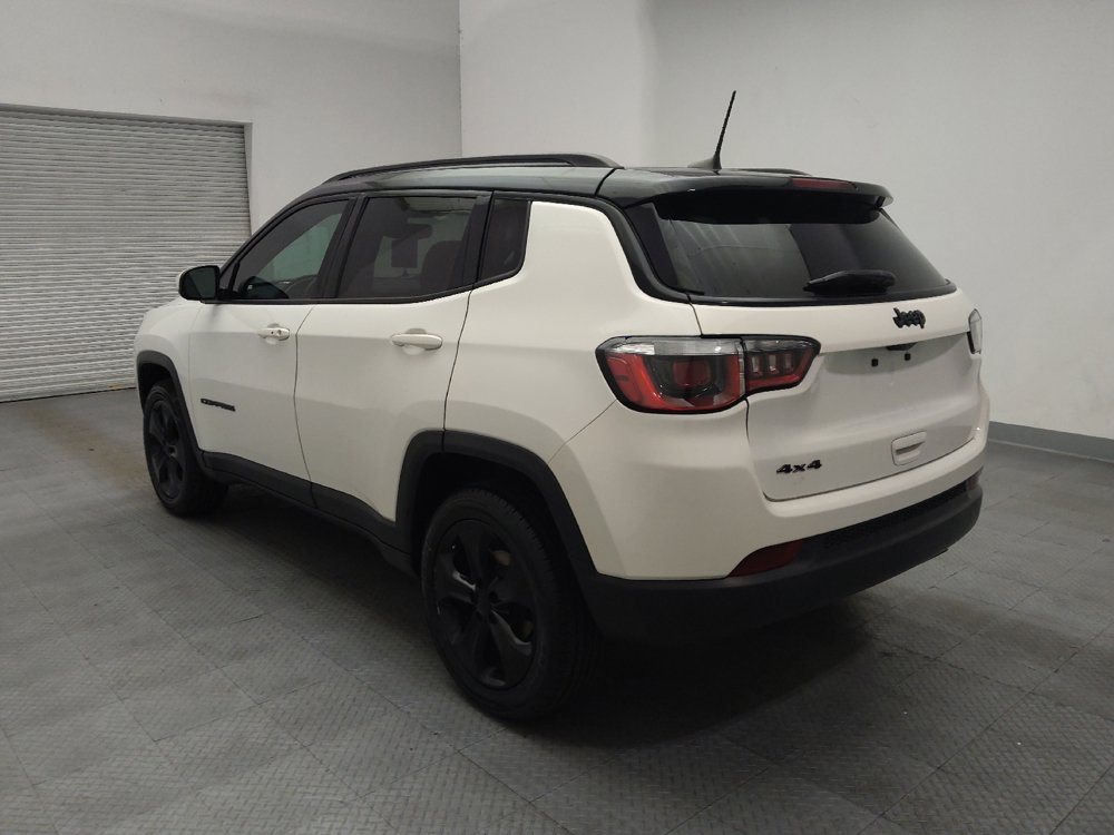 Used 2018 Jeep Compass Latitude w/ Popular Equipment Group AWD/4WD image 5
