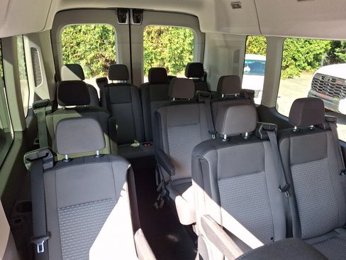 Used 2024 Ford Transit 350 XLT RWD image 10