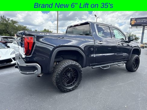 Used 2025 GMC Sierra 1500 SLT AWD/4WD image 4