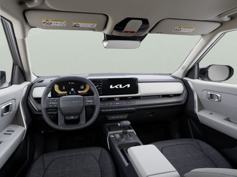 New 2027 Kia Seltos S FWD image 14