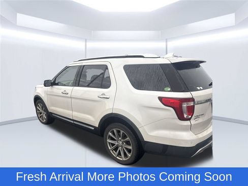 Used 2016 Ford Explorer Limited AWD/4WD image 4