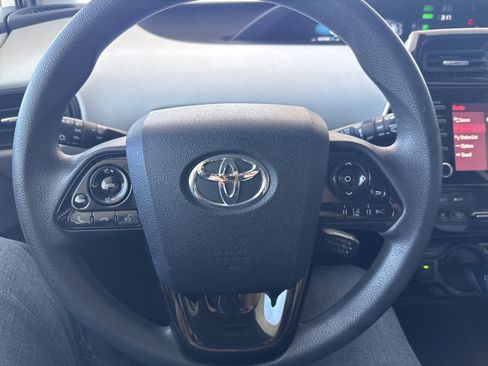 Used 2020 Toyota Prius LE w/ Carpet Mat Package AWD/4WD image 29