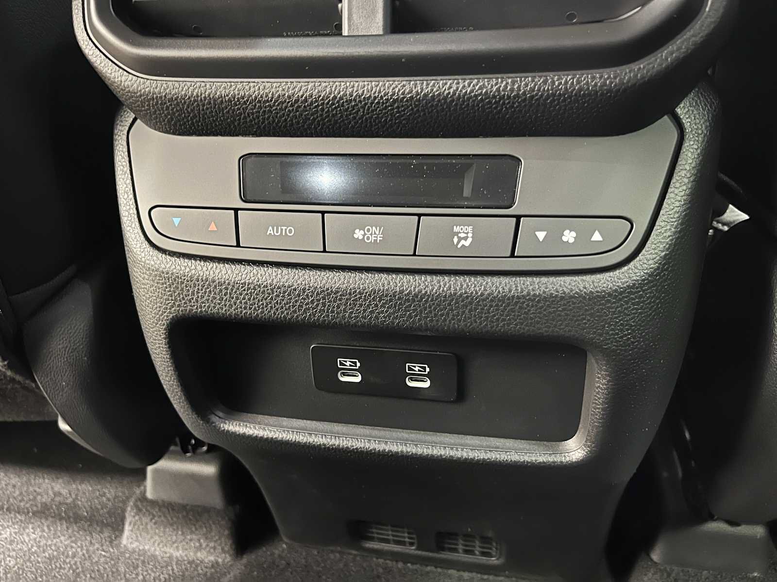 New 2026 Honda Pilot Touring image 26