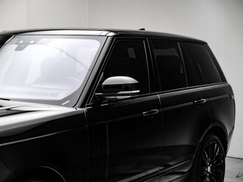 Used 2022 Land Rover Range Rover Westminster Edition image 24