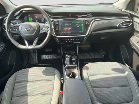 Used 2022 Chevrolet Bolt EUV LT FWD image 16