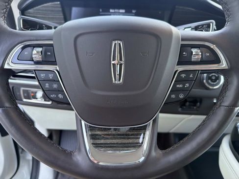 Certified 2024 Lincoln Navigator Black Label AWD/4WD image 27