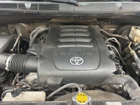 Used 2013 Toyota Tundra 4x4 CrewMax w/ TRD Off-Road Pkg image 26