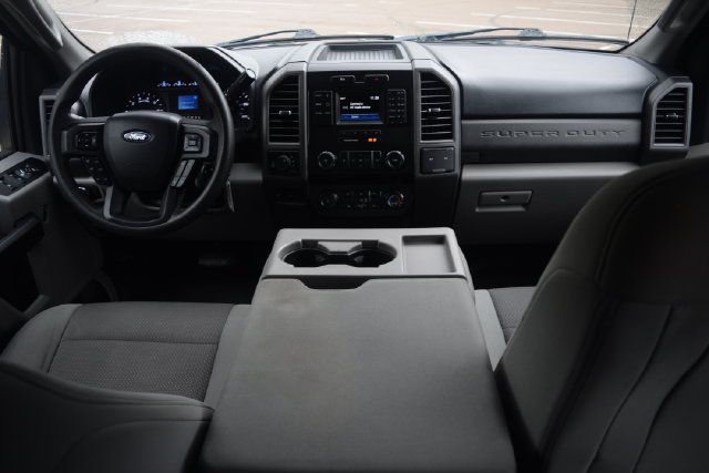 Used 2019 Ford F250 XL w/ STX Appearance Package AWD/4WD image 9