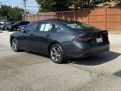 Used 2023 Honda Accord EX image 21