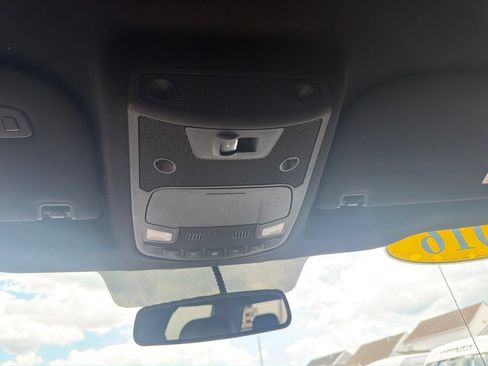 Used 2016 Ford F150 Lariat w/ Equipment Group 501A Mid AWD/4WD image 31