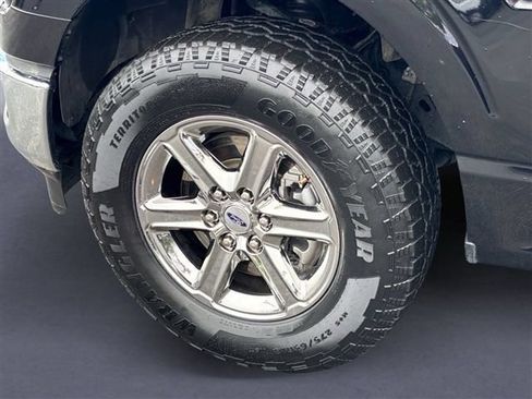 Used 2025 Ford F150 XLT w/ Equipment Group 301A Standard AWD/4WD image 10