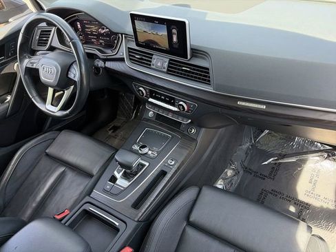Used 2018 Audi Q5 Prestige w/ Prestige Package image 13
