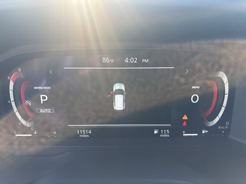 Used 2026 Nissan Rogue Platinum w/ Platinum Premium Package image 11