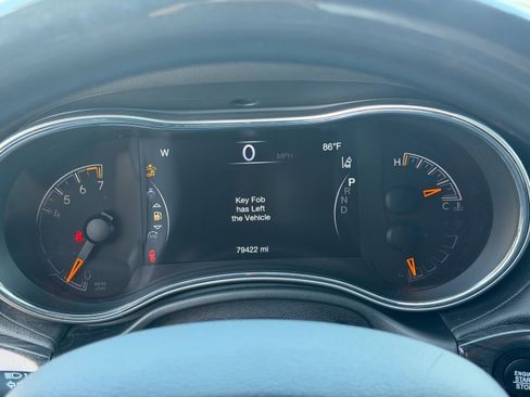 Used 2019 Jeep Grand Cherokee Overland AWD/4WD image 25
